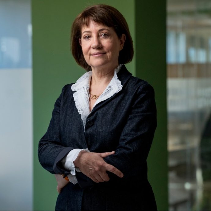 Portrait de Pascale AZEMA, Présidente d'Arcanes